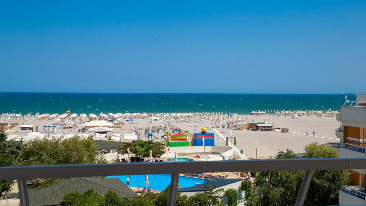 Hotel Ambasador Mamaia Esterno foto